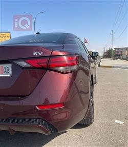 نیسان سێنترا